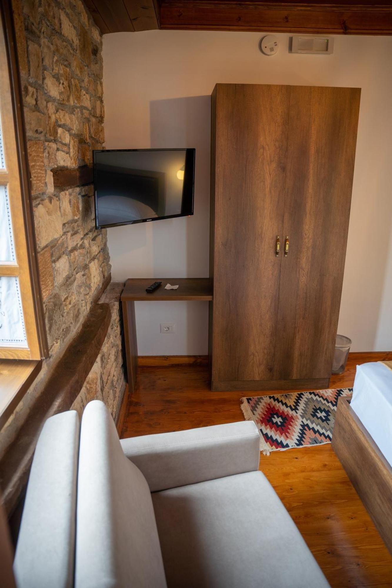 Hotel Kapllani Берат Номер фото