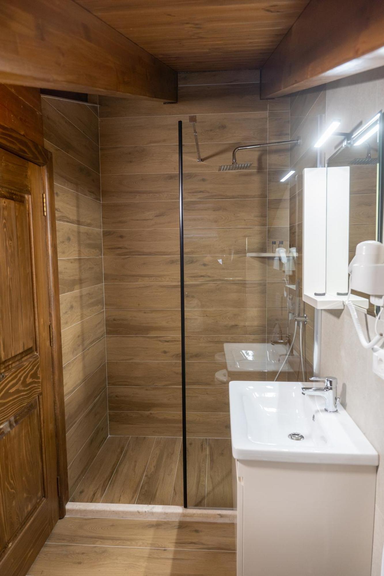 Hotel Kapllani Берат Номер фото