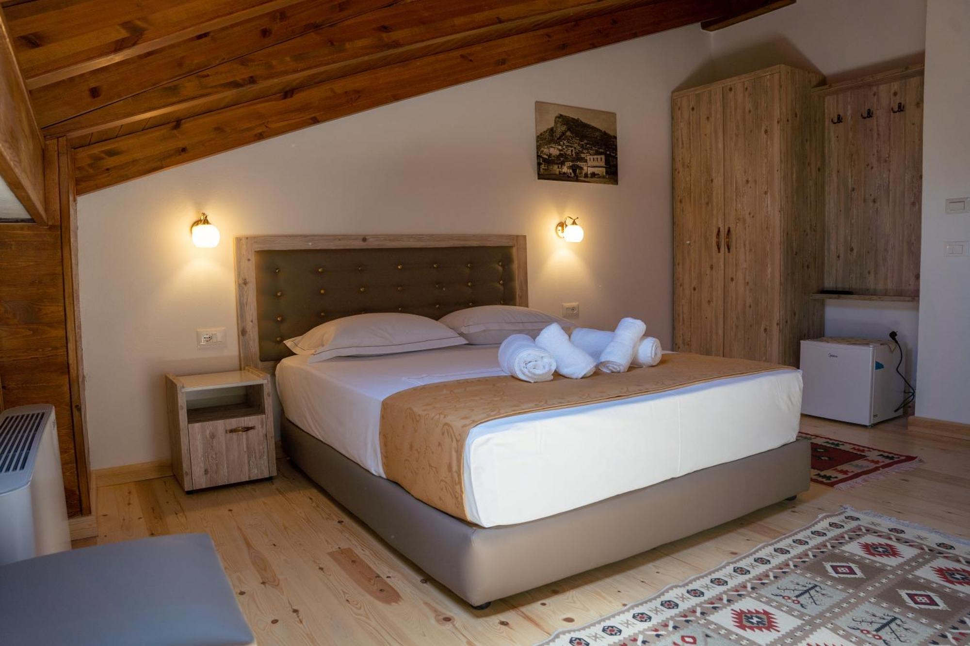 Hotel Kapllani Берат Номер фото